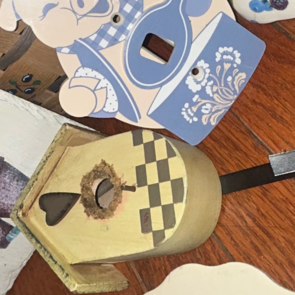 Vintage Checkered Birdhouse Hook